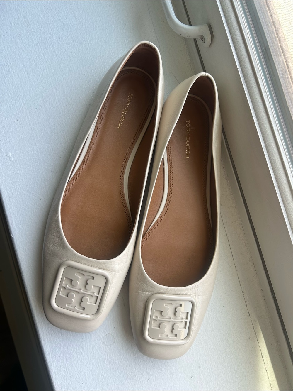 Tory Burch Cream Leather Logo Ballet Flats